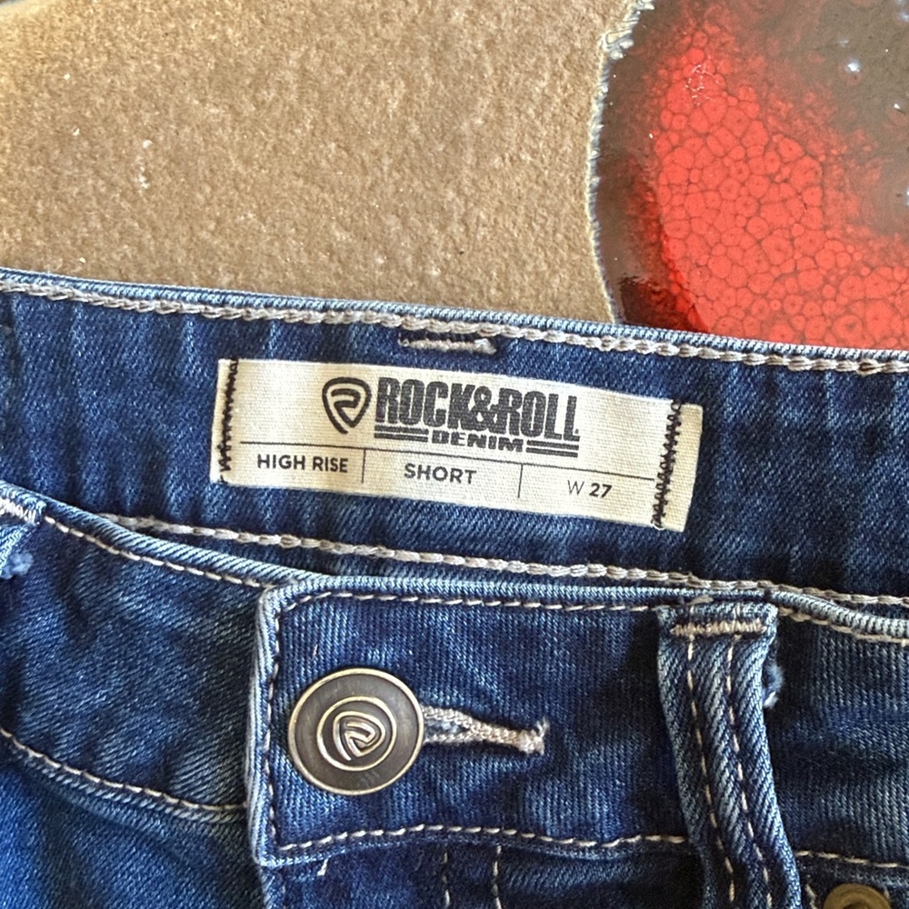🎸🎸ROCK&ROLL Denim Shorts🎸🎸 - Picture 4 of 5